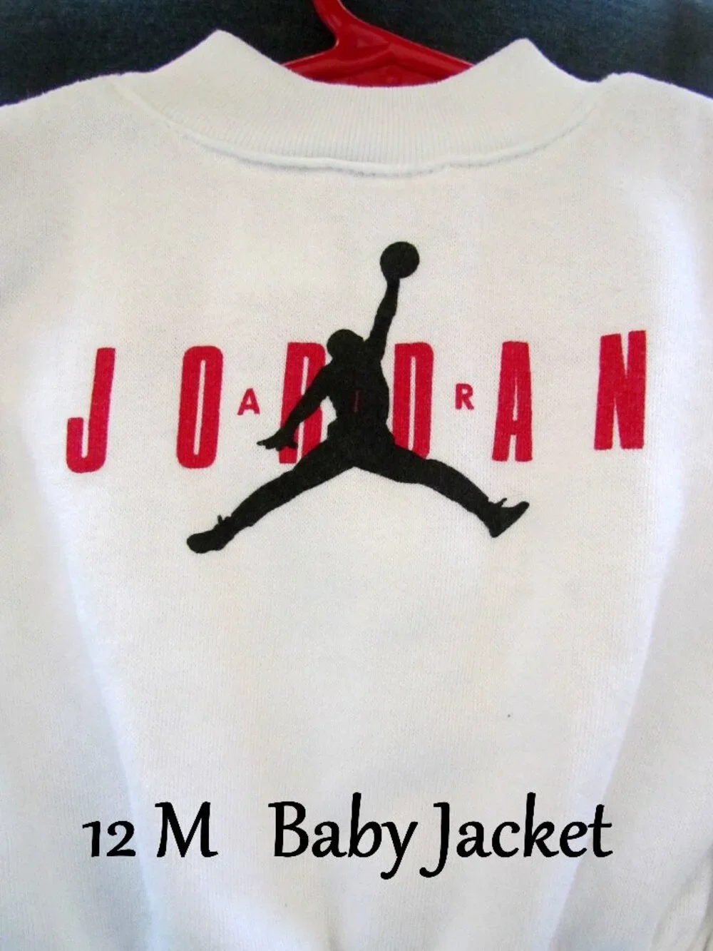 AIR JORDAN BABY JACKET, NIKE 12 M, INFANT MEDIUM WHITE ZIP JORDAN JUMP LOGO